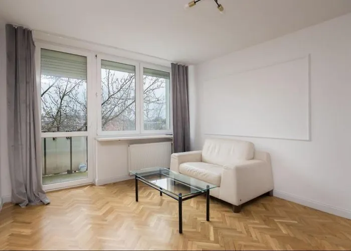 B&B Premium Saska Kepa